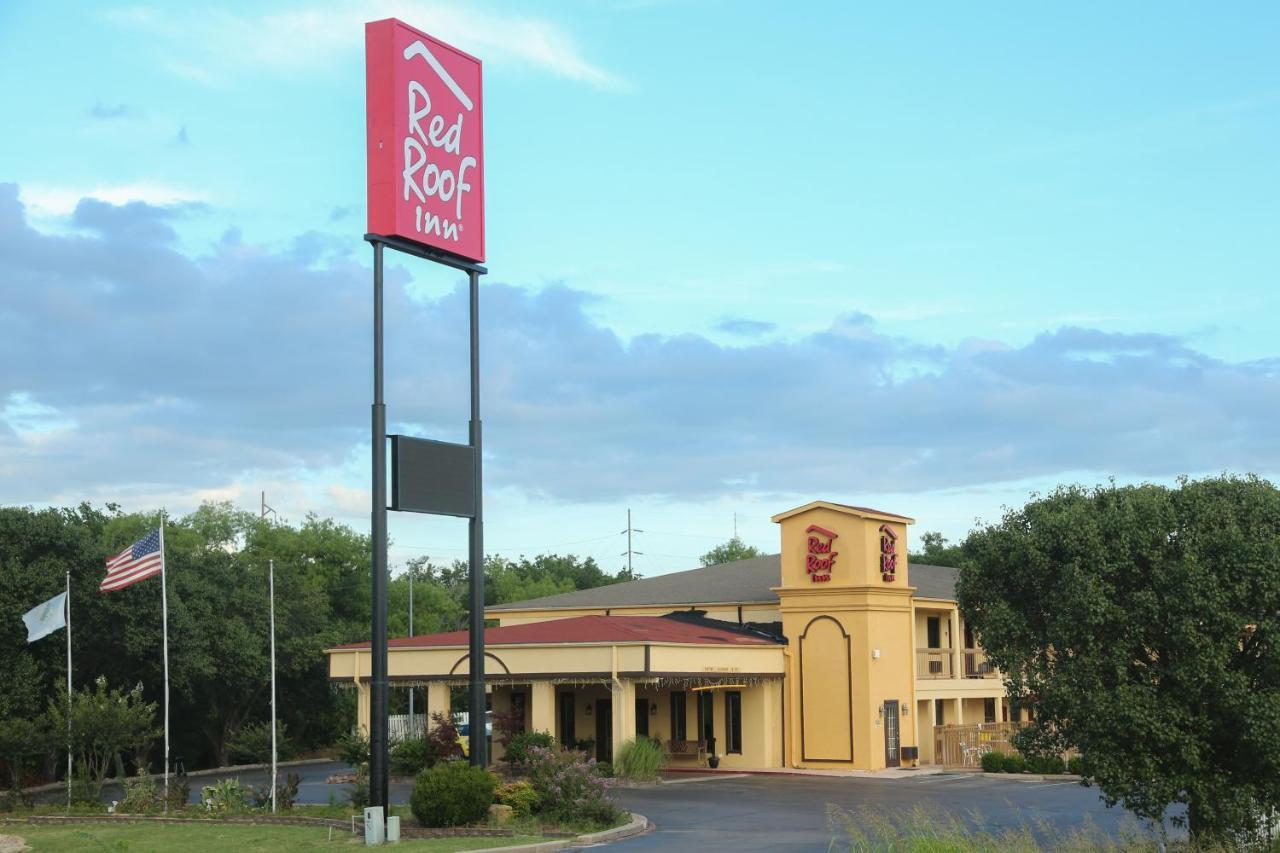 Red Roof Inn Ardmore Luaran gambar