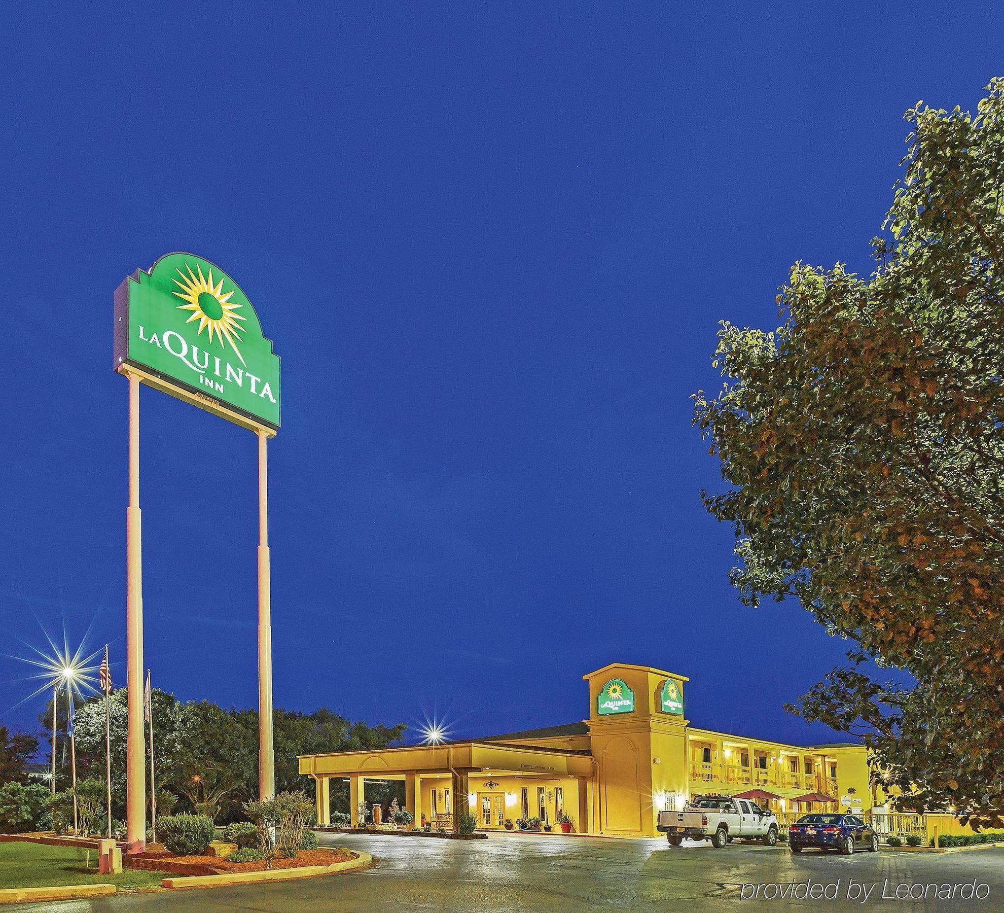 Red Roof Inn Ardmore Luaran gambar